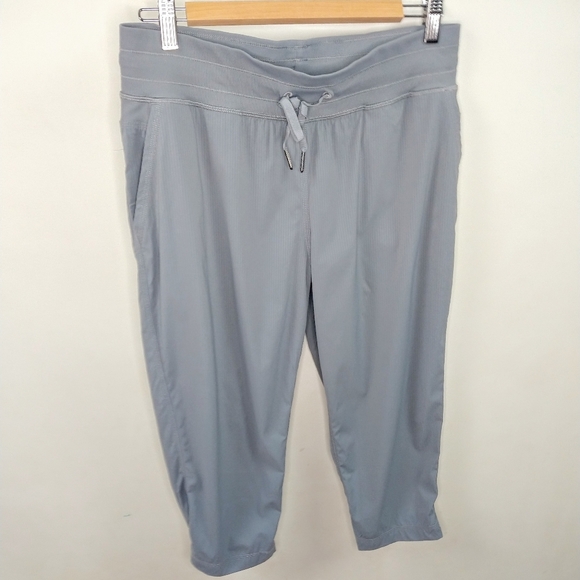 lululemon athletica Pants - Lululemon Studio Crop II Unnlined Pants Grey 10